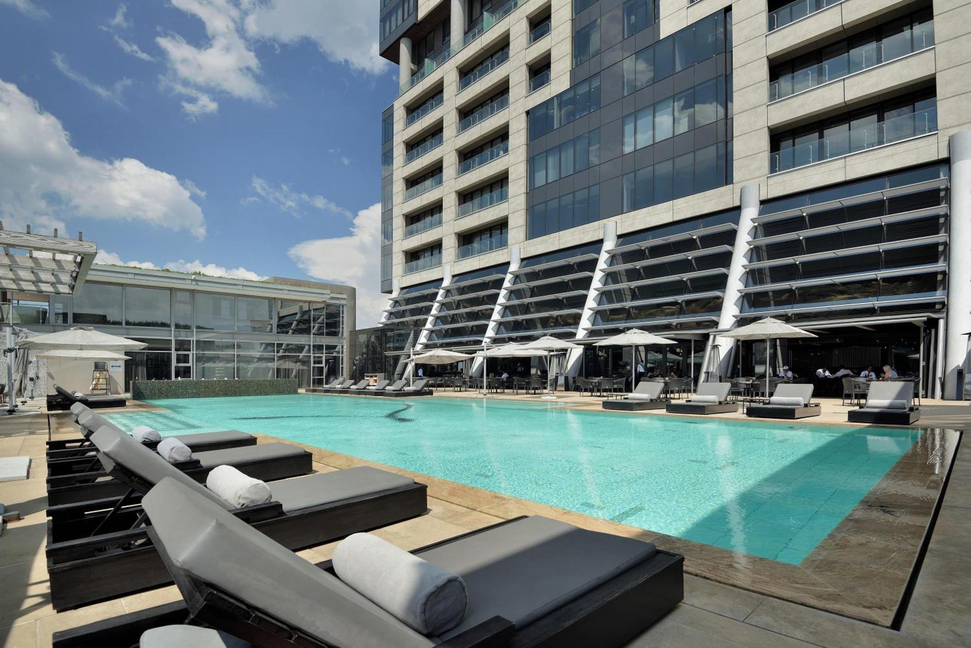 The Leonardo Hotel Johannesburg Exterior photo